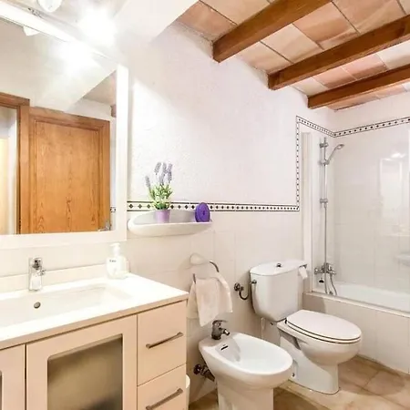 Cozy House Near Port De Pollensa By Renthousing Port de Pollenca